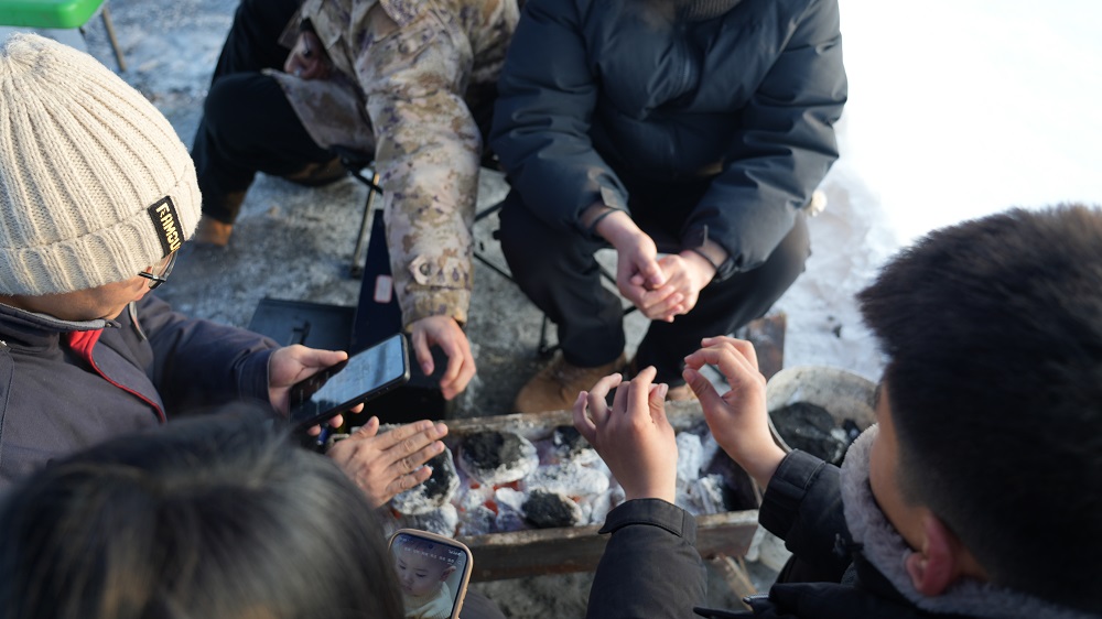 在保华润天航空学习,提前融入新疆无人机精英圈层