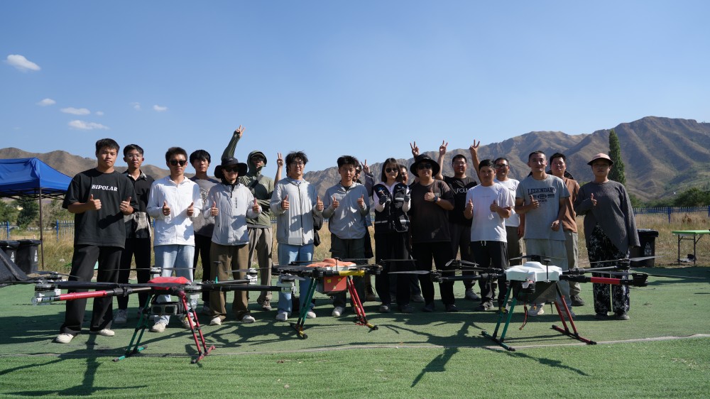 新疆保华润天：从“小白”到飞手只需一步！探秘无人机培训的爆款教学秘籍