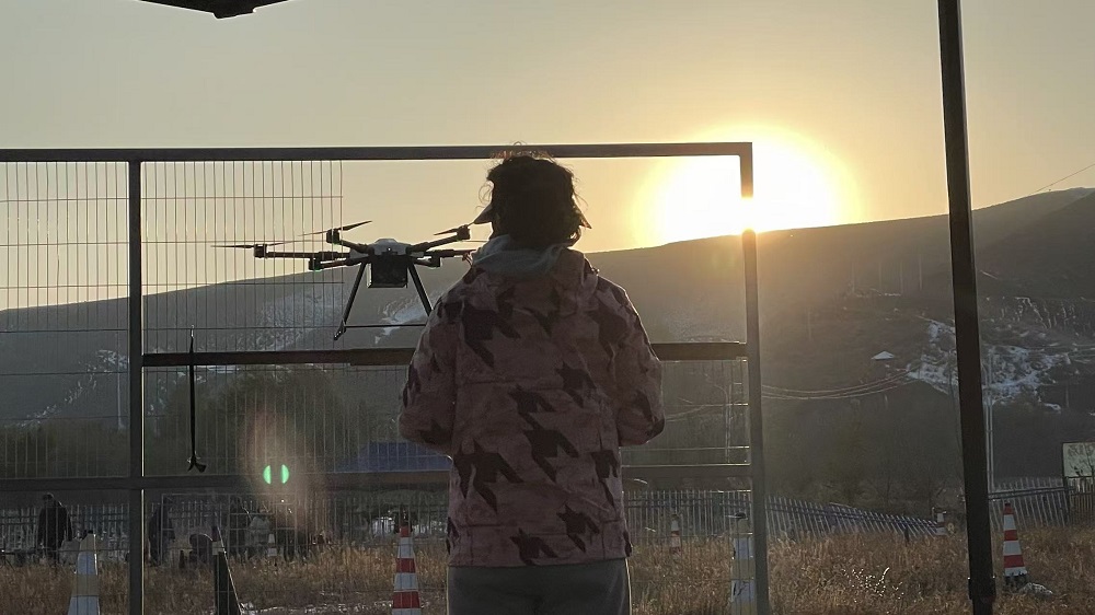 新疆无人机培训：保华润天航空领航职业飞翔之路