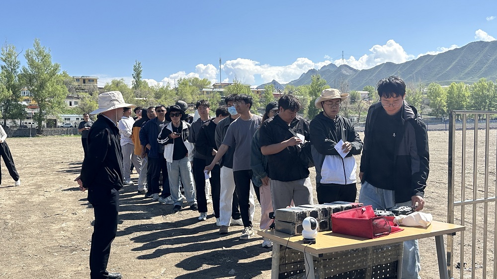 新疆无人机培训机构怎么选?保华润天航空给你标准答案